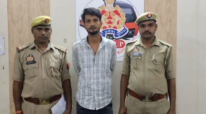 कानपुर: 25 मुकदमों में आरोपी वारंटी गिरफ्तार, घर के बाहर से जीआरपी ने दबोचा, लंबे समय से चल रहा था फरार
