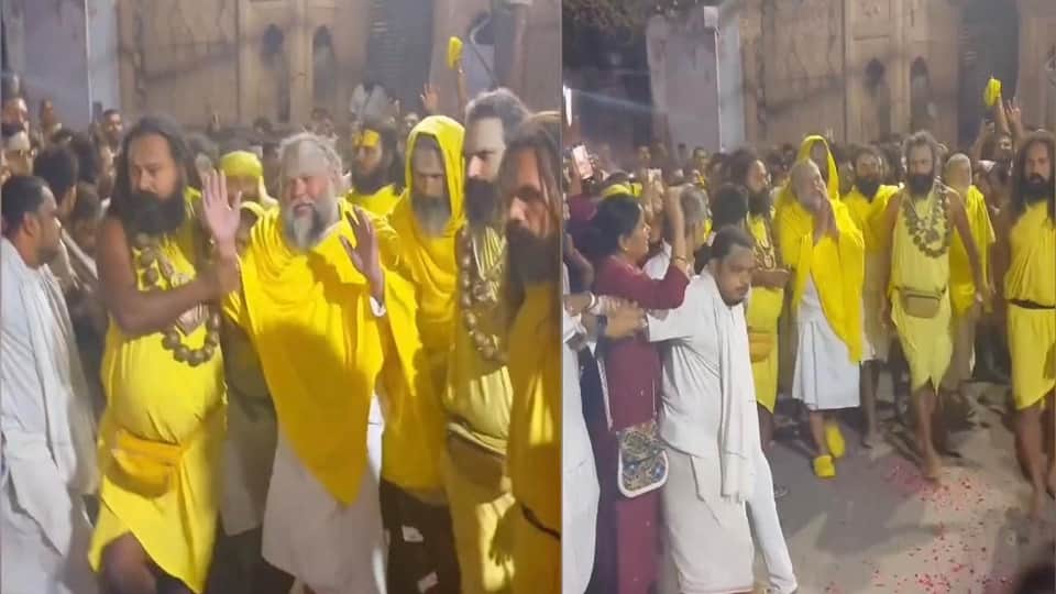 Sant Premanand arrived at Kelikunj Ashram in vrindavan