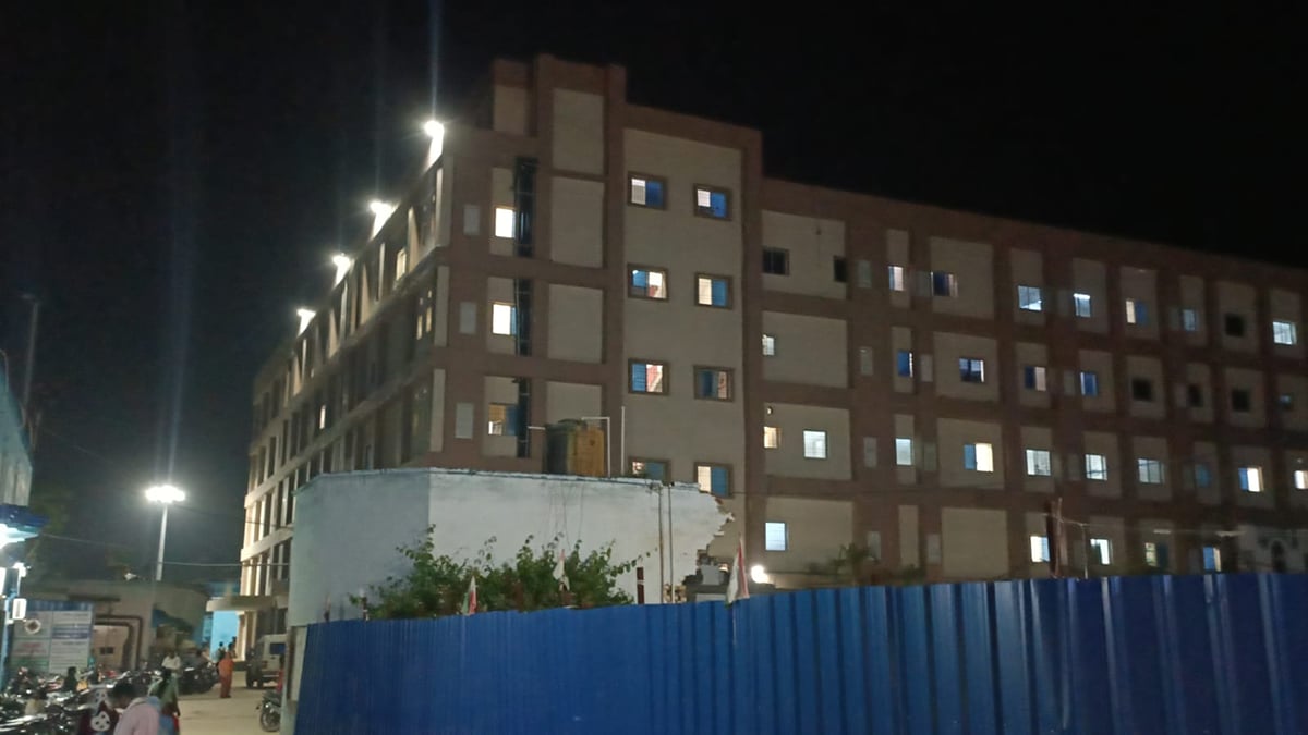 बिहार में धमाका: पटाखा बनाने के दौरान विस्फोट, तीन से ज्यादा मौतों की प्राथमिक सूचना