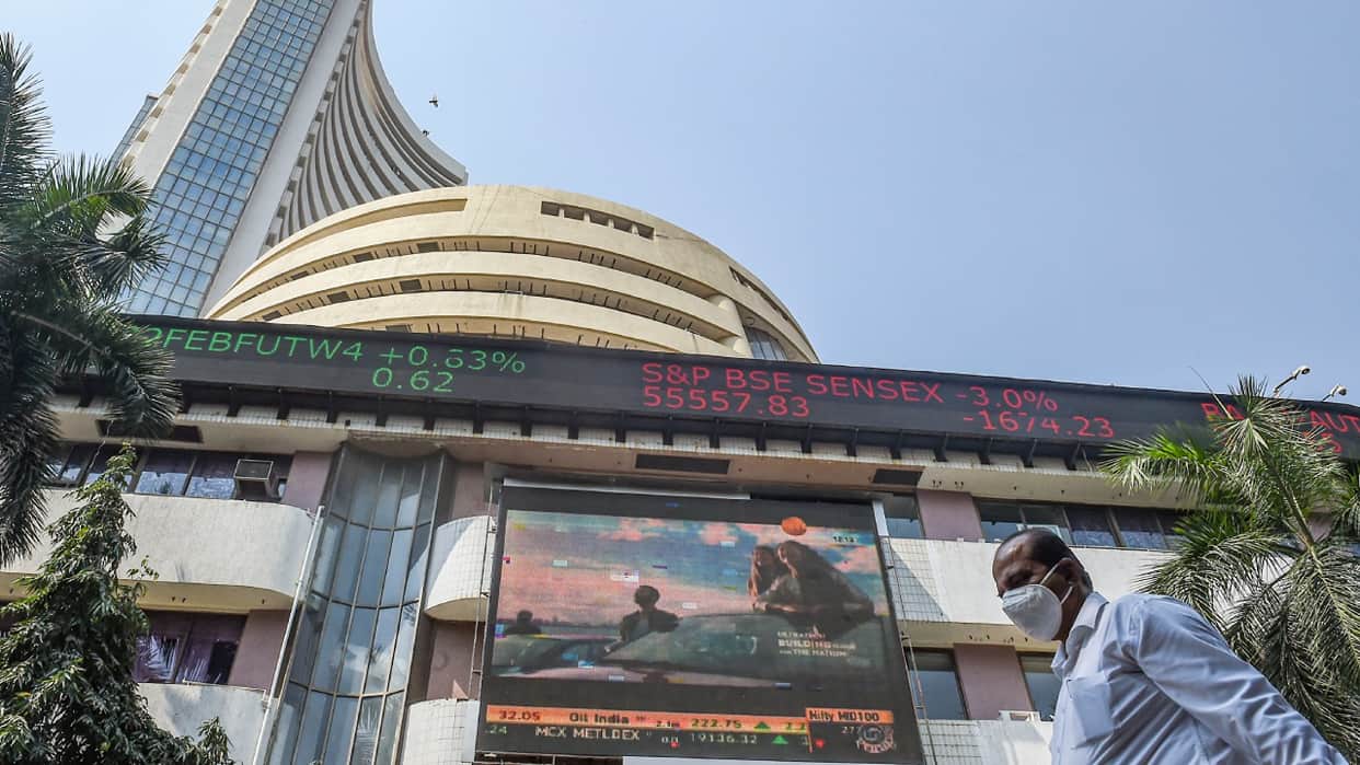 Sensex, Nifty Tumble 1% After Early Gains as Brent Crude Crosses 114 dollar per barrel Amid West Asia Tensions