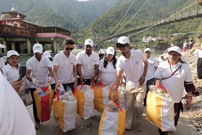 Youth for Rising India Kedarnath Yatra 2026 Aarushi Nishank reaches Dhari Devi launches cleanliness drive