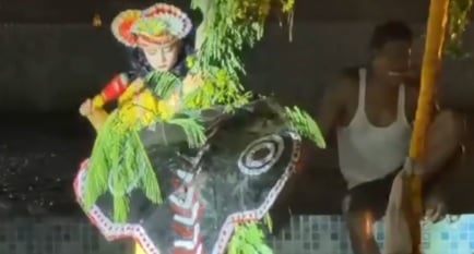 कानपुर: घाटमपुर में श्रीकृष्ण लीला का भव्य मंचन, कालिया नाग का मान मर्दन और बकासुर का वध, गूंजे जयकारे