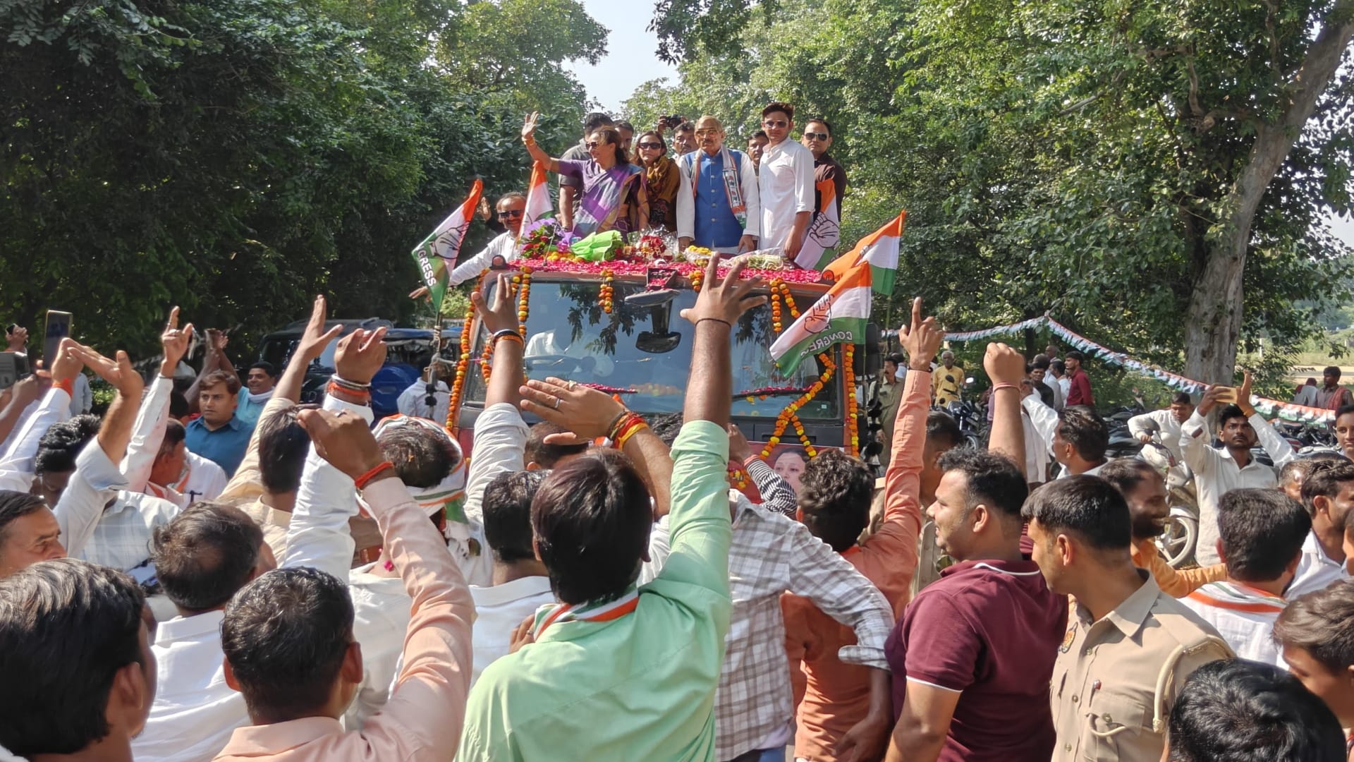 Aradhana Mishra 'Mona' show of strength in Rampur Khas, says Congress could win more than 100 seats