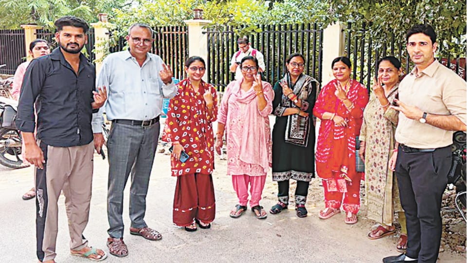 Meerut-Saharanpur MLC Polls: Teacher Seat Records 57.64% Turnout, Graduate Seat 35.81%; Counting on October 27