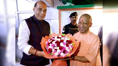 PM Modi Kashi welcomed 13 locations plan to provide employment 1000 women drums played bjp politics air show