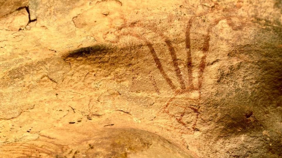 ASI Moves to Protect 7,000-Year-Old Rock Paintings in Fatehpur Sikri Agra