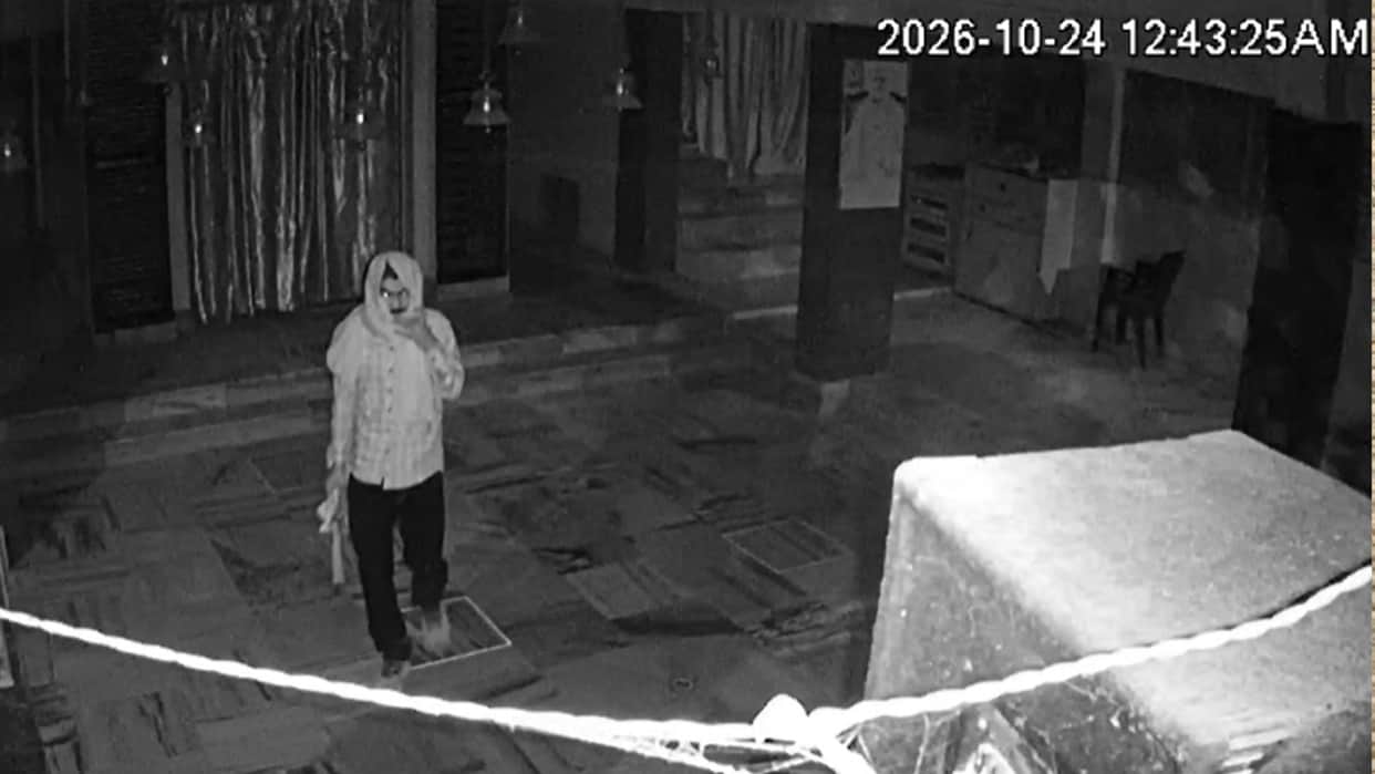 Theft at Maa Sharda Temple in Sonbhadra Idol of Laddu Gopal and a silver flute go missing