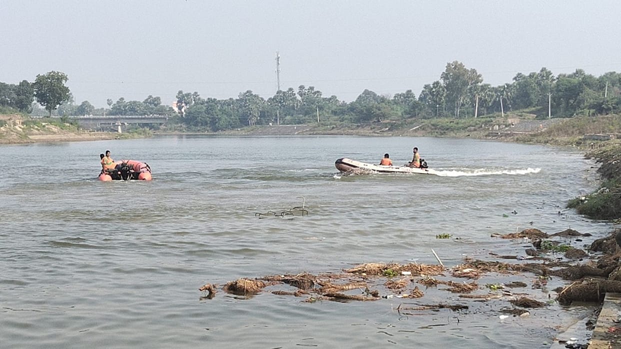 bihar-nalanda-sunbeam-school-hostel-missing-student-body-found-panchane-river