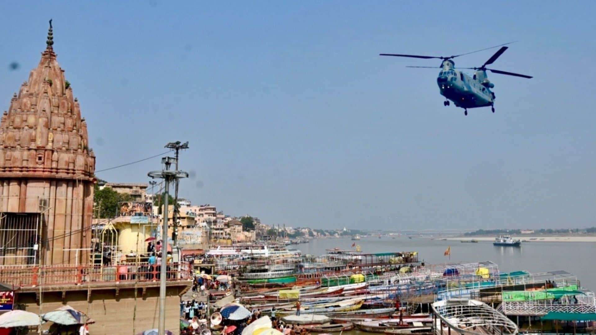 Air Show Hundreds of thousands witness armed forces prowess along banks Ganga in Kashi and Chandauli