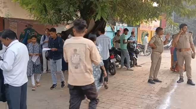 PET 2026 Examination begins in Hamirpur and Farrukhabad entry granted only after strict screening