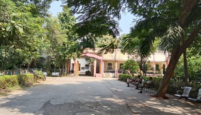 PET 2026 Examination begins in Hamirpur and Farrukhabad entry granted only after strict screening