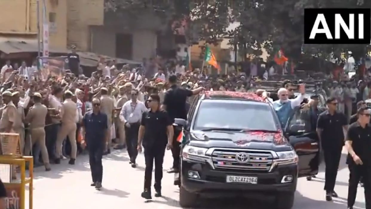 PM Modi in Varanasi Today Live Updates PM witness an air show and inaugurate Arvind Mill