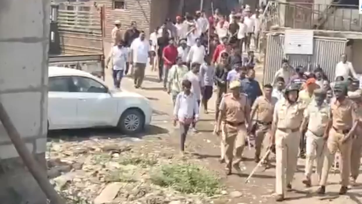 Tension erupted after stone pelting on rss route march in maharashtra jalgaon