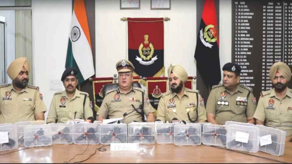 Four accused arrested with weapons in Amritsar
