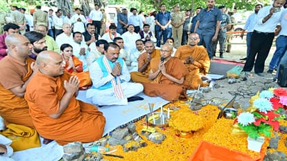 Deputy CM Keshav Prasad Maurya attend in Abhidhamma Day event held at Jasrajpur Sankisa in Mainpuri