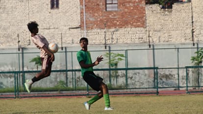 Football Championship Eight thrilling matches fourth day Kashi prevails Basti Vindhyachal Jhansi Meerut