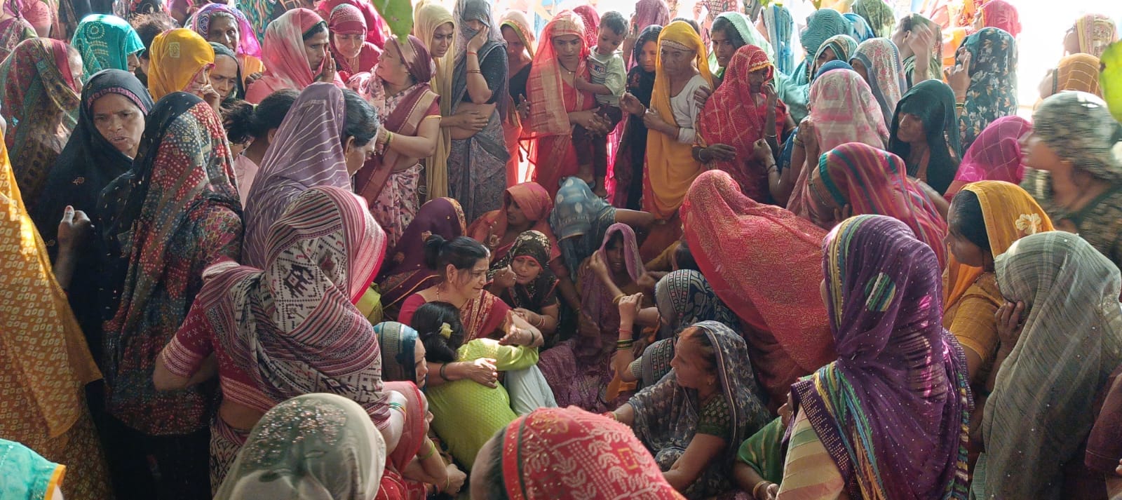 firozabad chhatanpura car accident five dead harish wife father cancer