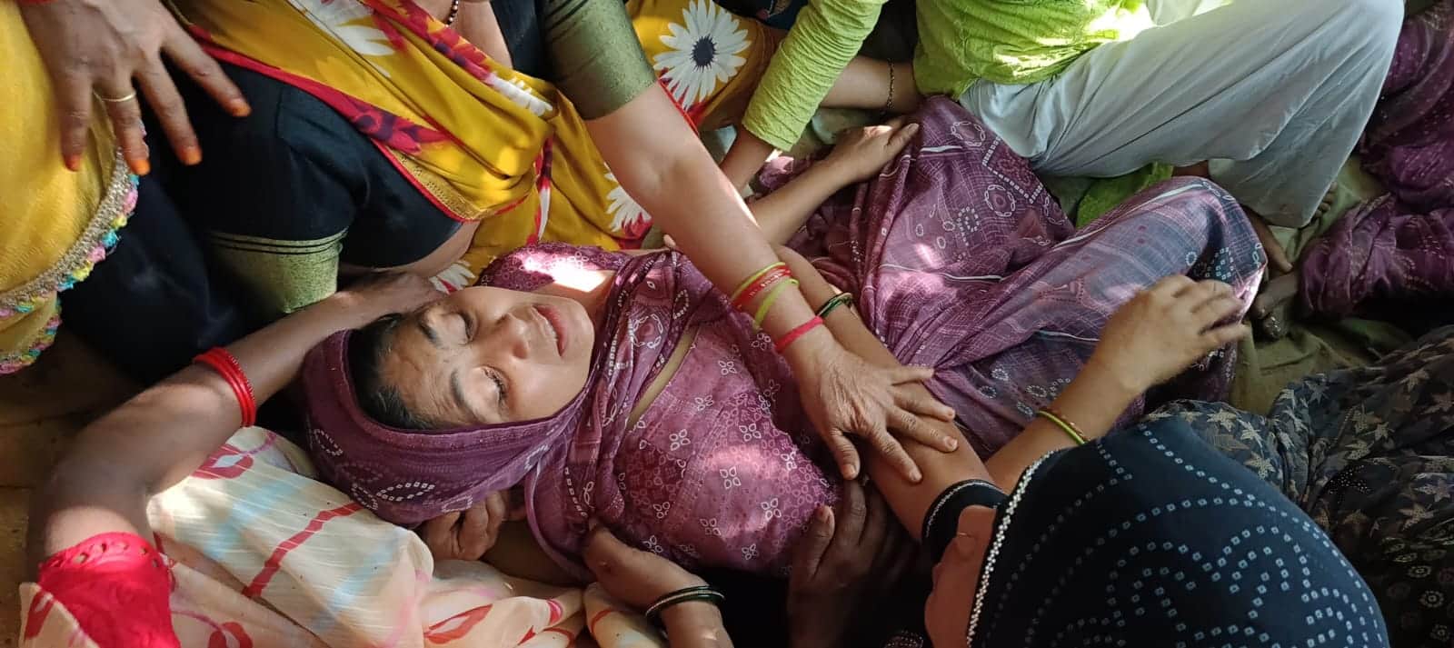 firozabad chhatanpura car accident five dead harish wife father cancer