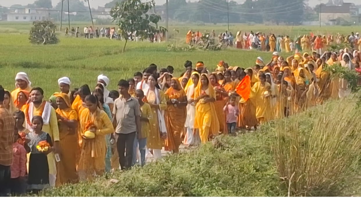 Ghazipur A surge of devotion at Kalash Yatra two thousand devotees participated