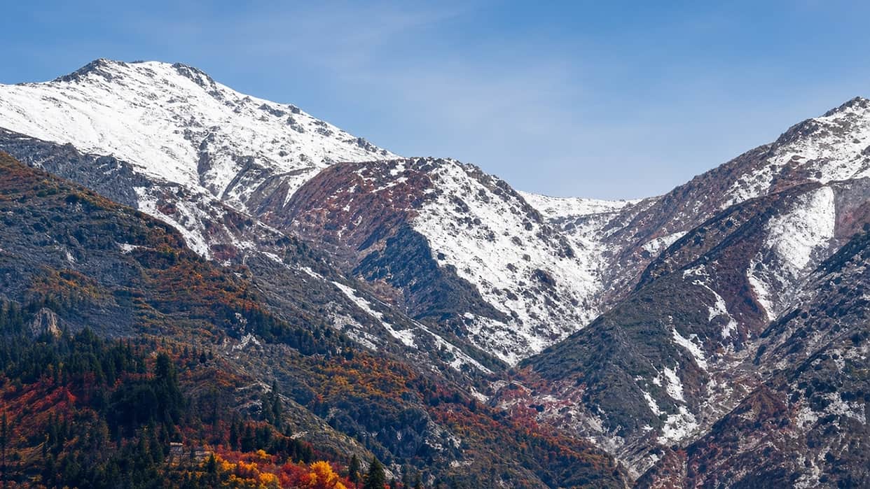 Temperatures in Pahalgam and Gulmarg drop below freezing point for the first time this season