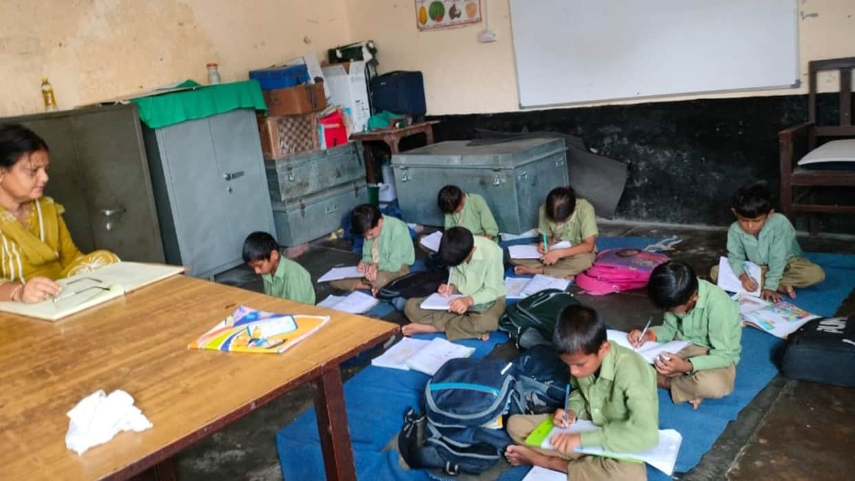 matak majri primary school building crisis paonta sahib sirmaur