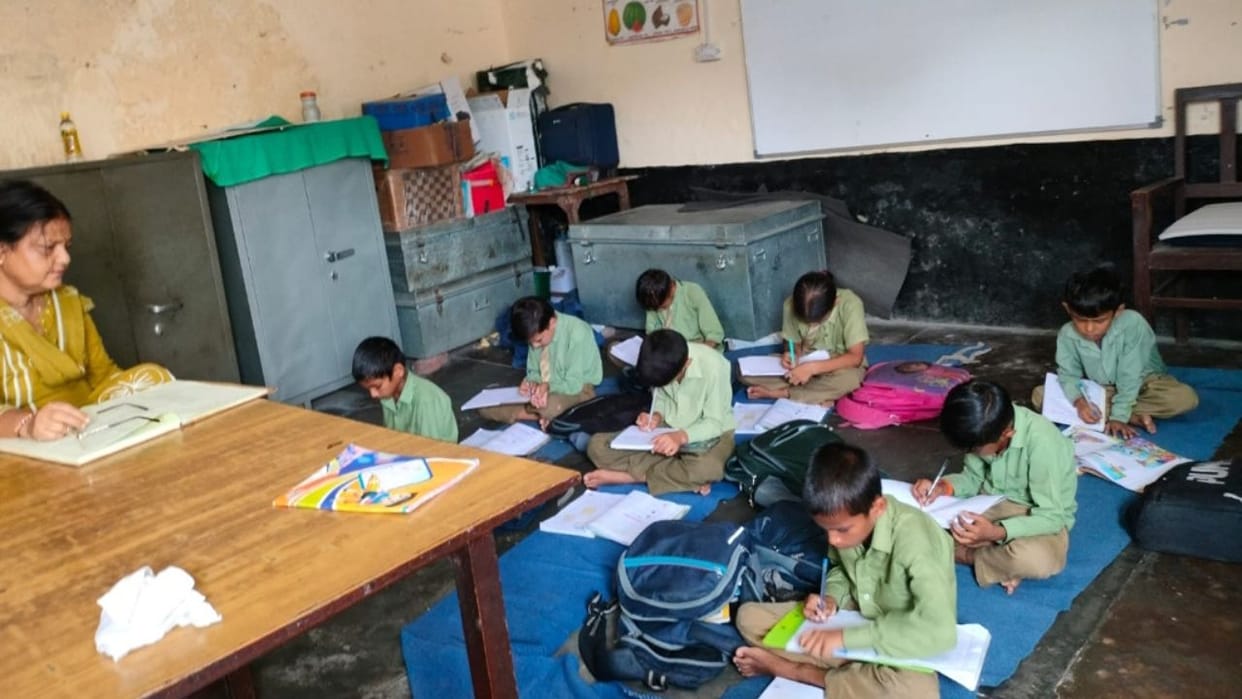 matak majri primary school building crisis paonta sahib sirmaur