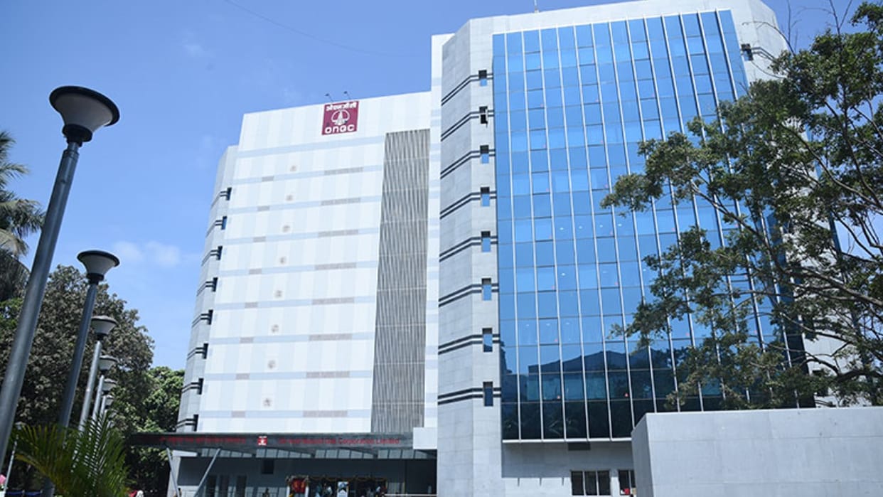 S&P Projects ONGC FY27 EBITDA to Surge 15-20% to Rs 1.4 Lakh Crore on Upstream Strength & Downstream Recovery