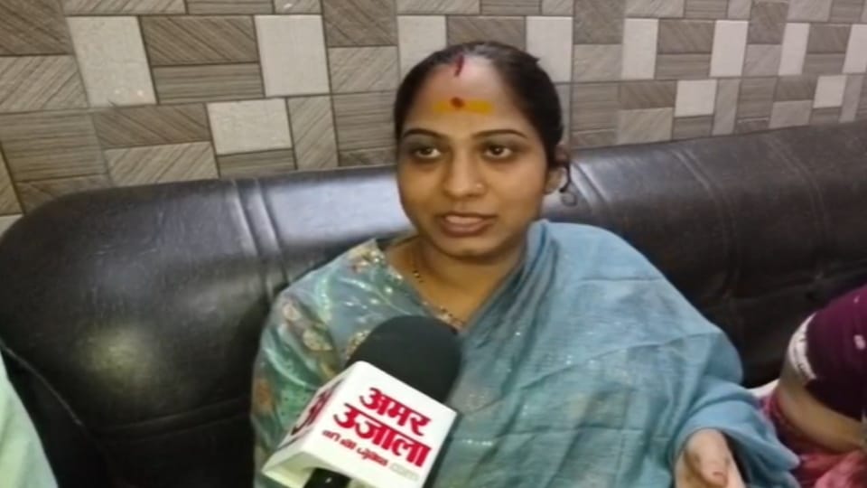 Meerut Blue Drum Murder Case: Poonam Pandit Meets Saurabhs Family, Questions Anamika Jain Amber’s Supports