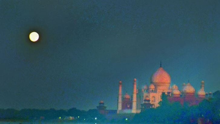Taj Mahal Shines Under the Sharad Purnima Moonlight