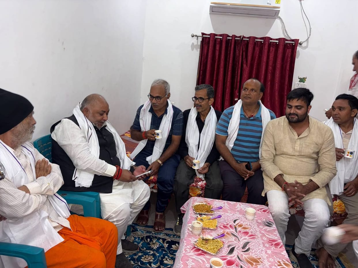 Varanasi: Villagers request a government bus from the Transport Minister; visit student leader’s home to expre