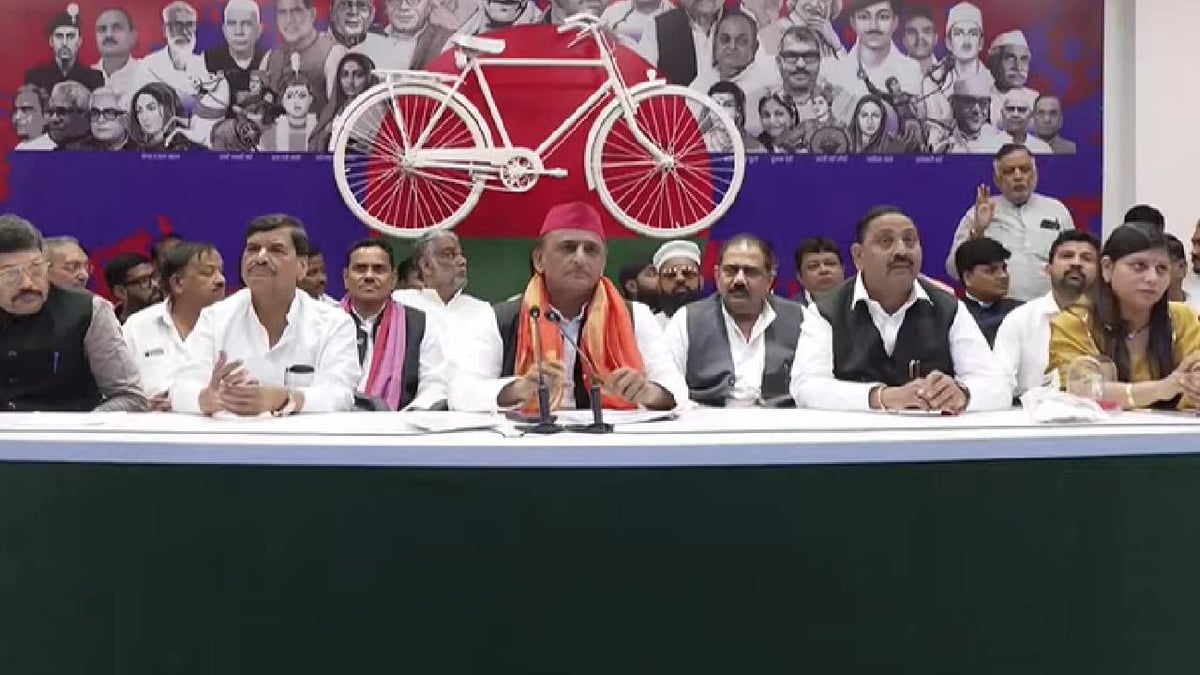 यूपी: अखिलेश बोले- कांति सिंह की सीट पर 97 बूथों पर बिना फोल्ड किए मिले वोट, भाजपा ने कराई बेईमानी