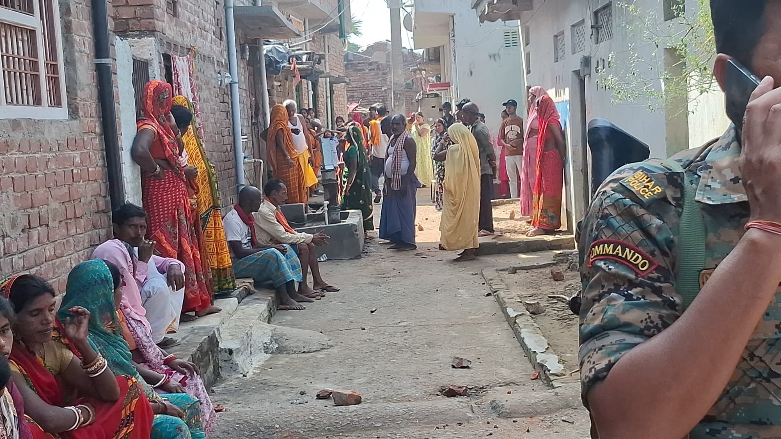 बाढ़ में हंगामा