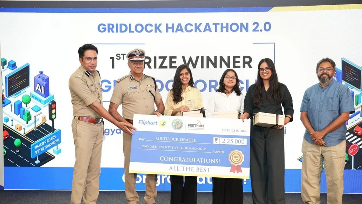 Team of IIT Patna students creating AI based traffic solution tops in the country