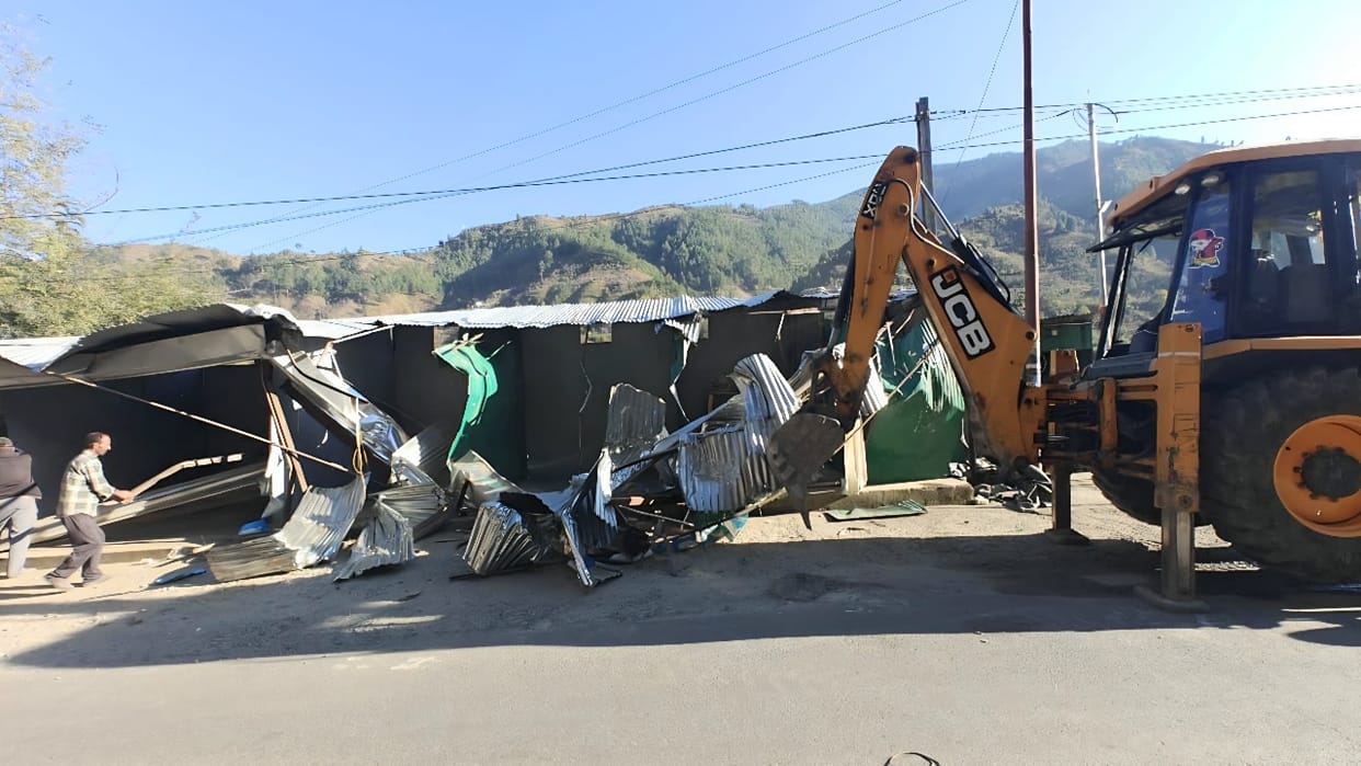 Major police action: Bulldozers raze five shops belonging to an accused in 'chitta' (synthetic drug) trafficki