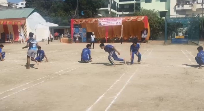कानपुर: केएसएस खो-खो प्रतियोगिता का आगाज, हरमिलाप स्कूल की शानदार जीत, 26 स्कूलों की टीमें ले रहीं हैं हिस्सा