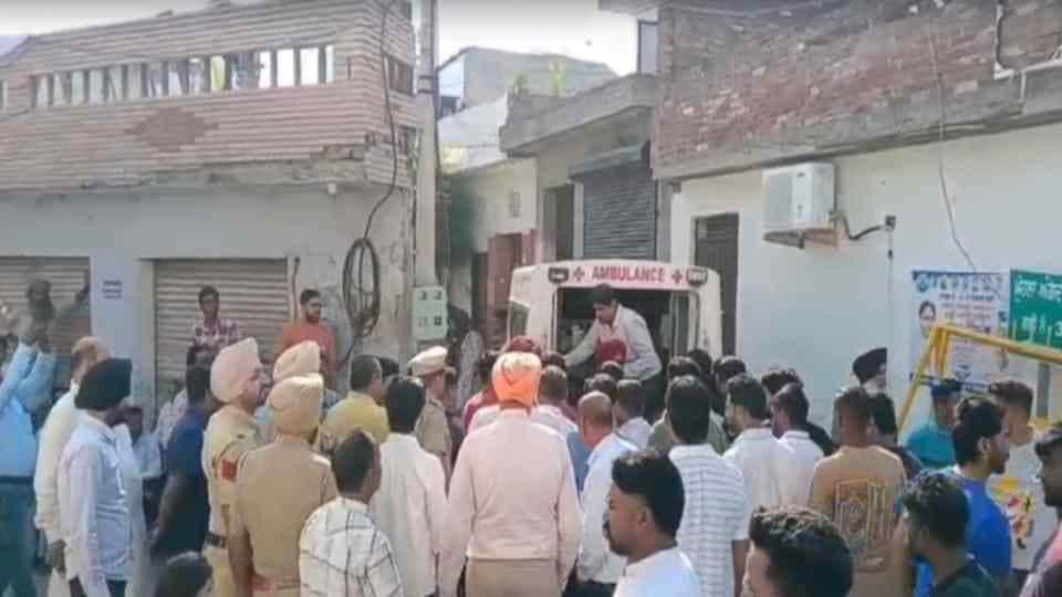 Last rites performed for both deceased in Moga firing case
