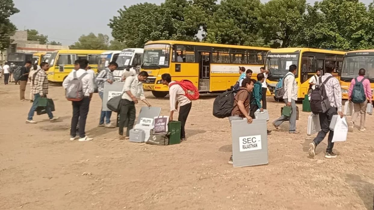 Second phase of the 2026 Panchayati Raj institution elections: Polling teams dispatched in Sirohi;
