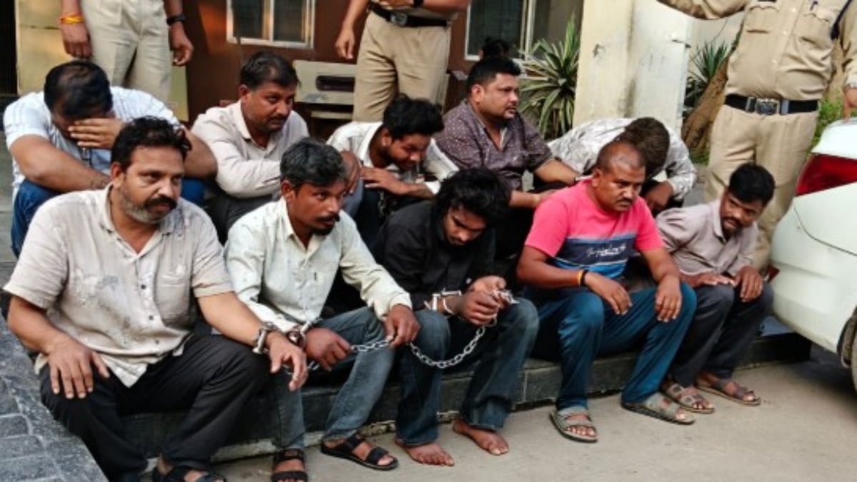 देवास: चंदाना में दो मौतों के बाद अवैध शराब नेटवर्क पर कसा शिकंजा, शराब माफिया विनोद जायसवाल समेत 10 गिरफ्तार