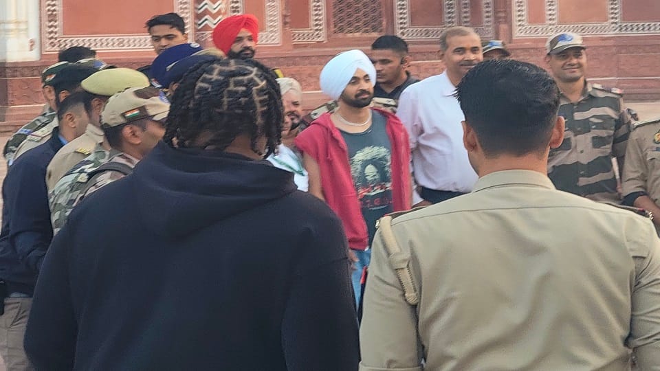 Diljit Dosanjh Visits Taj Mahal in Agra, Admiring Its Magnificent Beauty Amid Tight Security