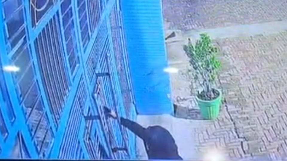 Firing at Gurudwara gate in Ludhiana