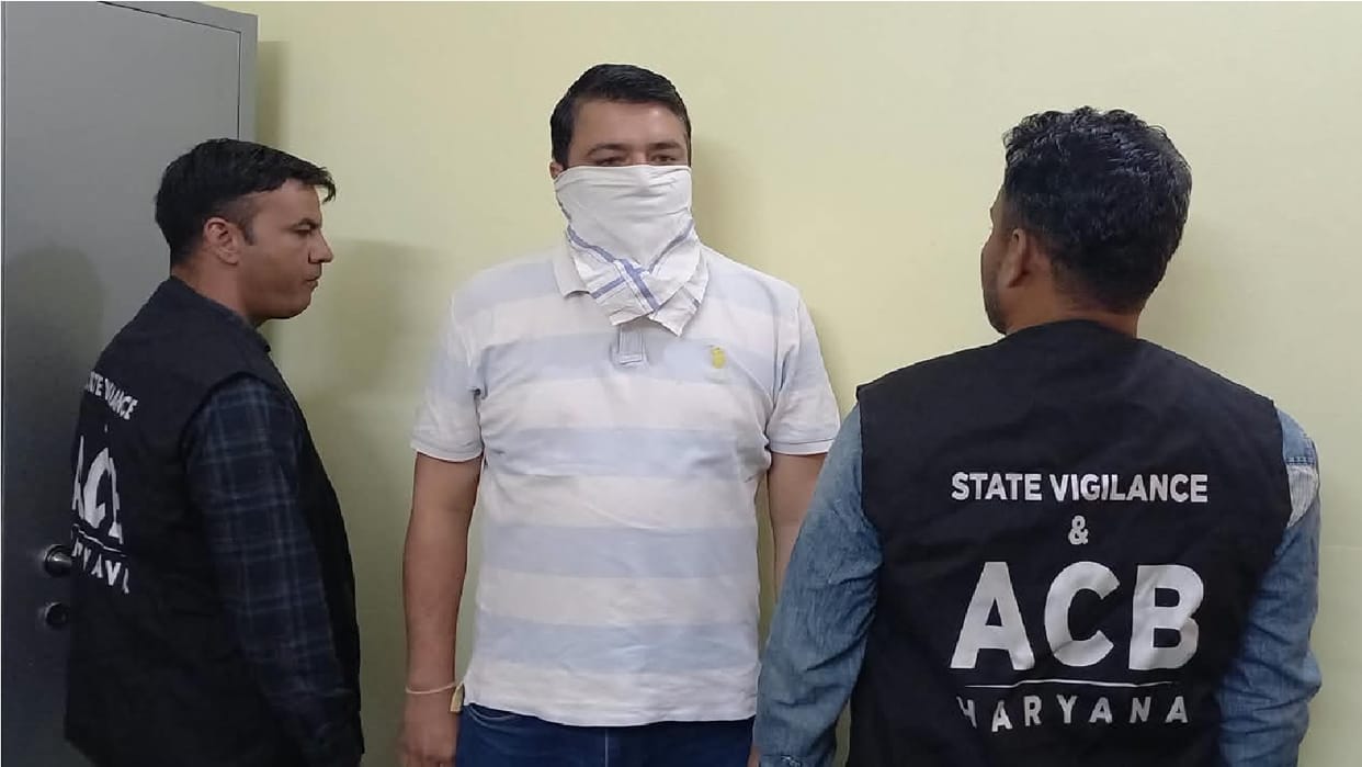 Patwari arrested in Jhajjar accepting a bribe demanded Rs 5,000 in exchange for processing a land mutation.