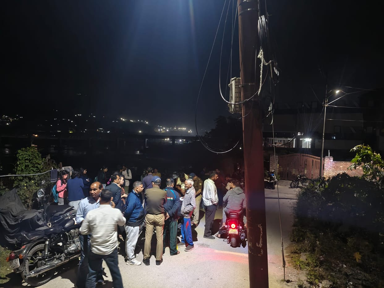 Srinagar Garhwal University student swept away in Alaknanda River SDRF searching