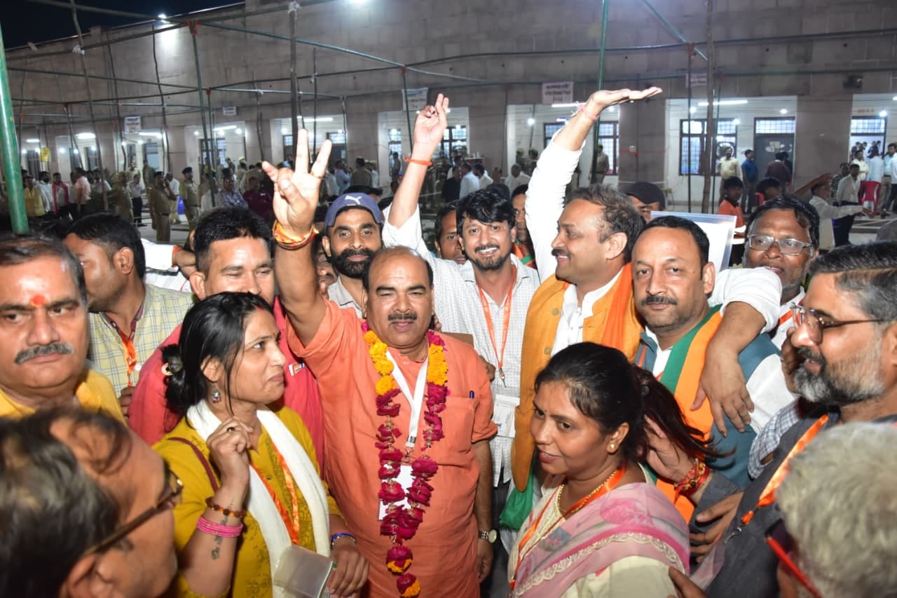 भाजपा प्रत्याशी हुए विजयी।