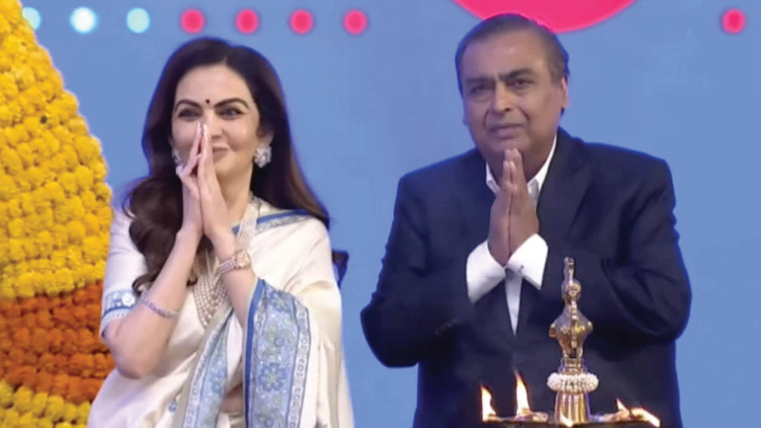 Jio Listing Gallery: Ambani Calls Jio Listing 'A New Beginning', Urges Employees to Empower India in AI Age