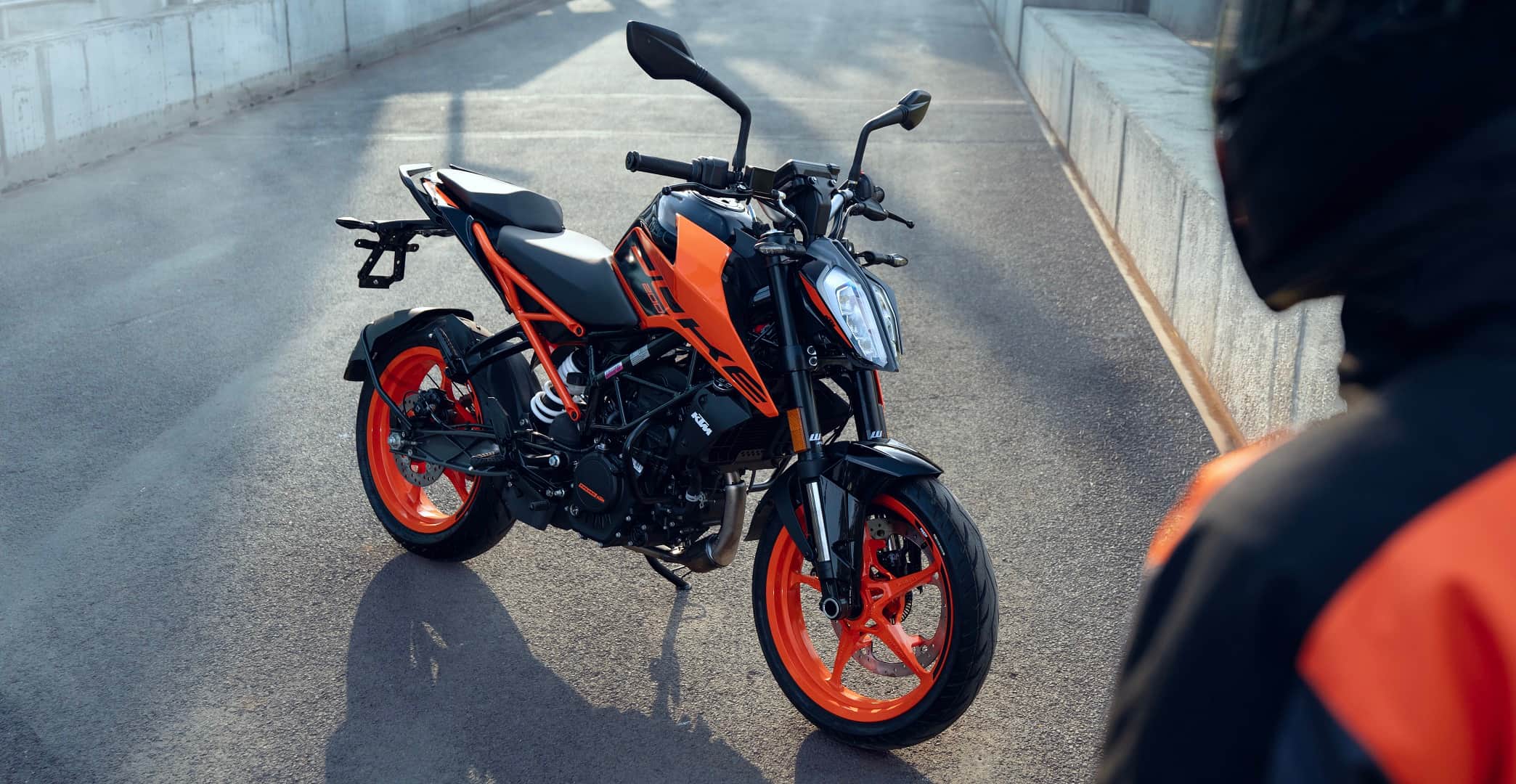 New KTM 200 Duke Launched In India: Gets Quickshifter, Ride Modes And Traction Control Check Price Features