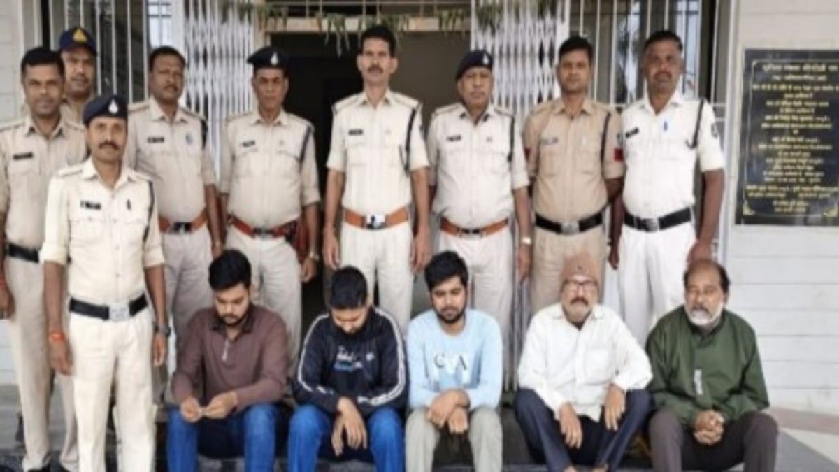 बैतूल: 1.14 करोड़ की बैंक धोखाधड़ी मामले में कियोस्क संचालक नाबालिग निकला मास्टरमाइंड, असिस्टेंट मैनेजर अरेस्ट