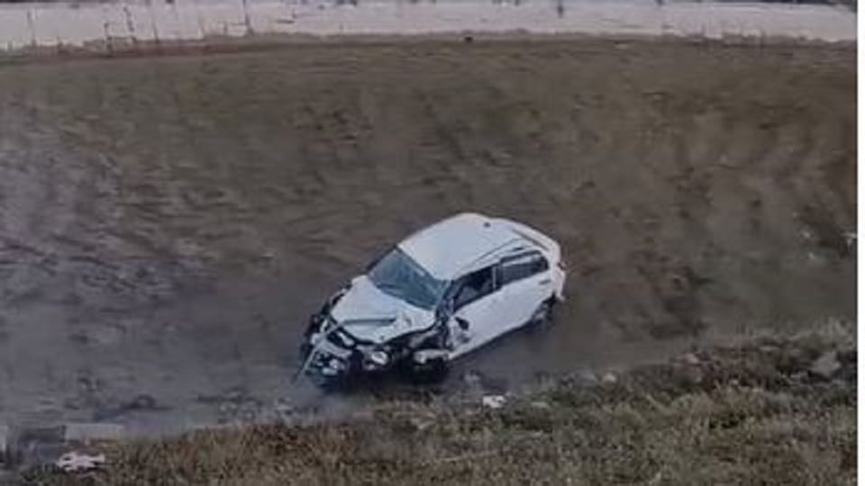 A speeding car broke the railing and fell into the Kosi river Ramnagar