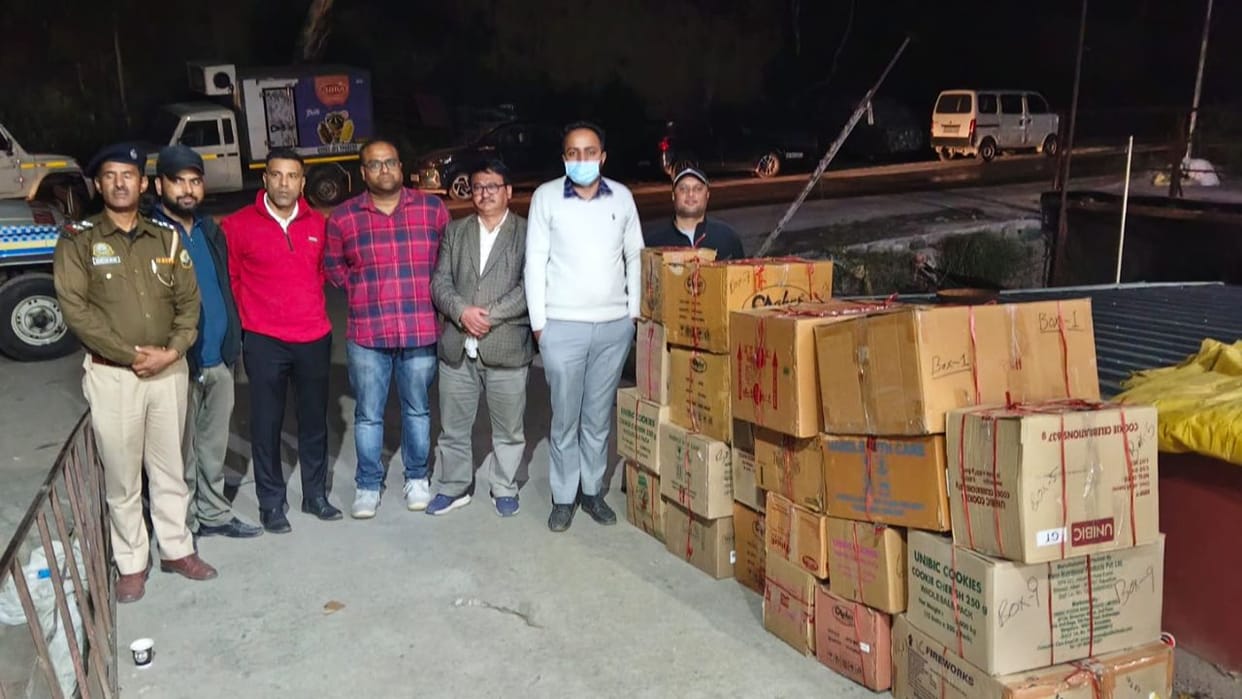rampur shimla firecrackers without license shop talai case registered