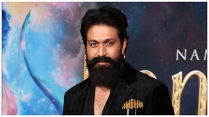 what yash ranbir Kapoor and Nitesh Tiwari says in Ramayana World Premiere see ravan glimps