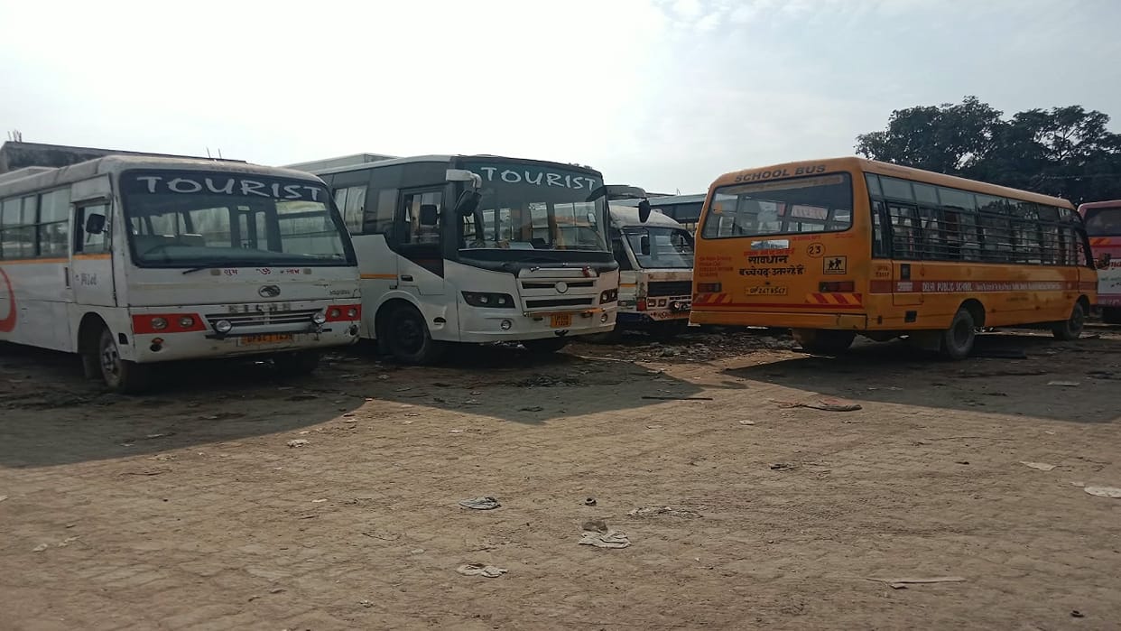 private buses stopped operating in protest against illegal transportation in budaun
